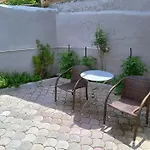 Sam's View Heart - Beautiful With Backyard *