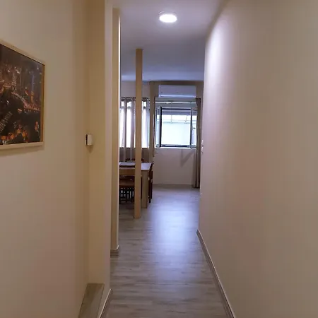 Sam's View Heart - Beautiful With Backyard *