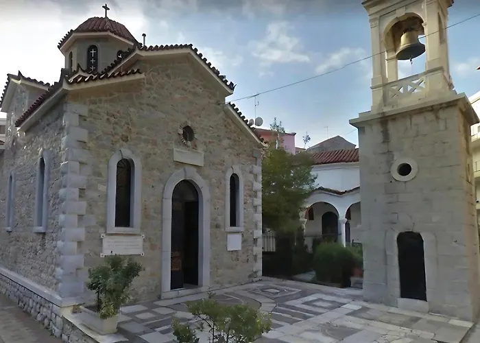 Sam's View Heart - Beautiful With Backyard