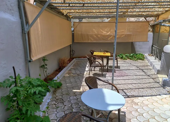 Sam's View Heart - Beautiful With Backyard Διαμέρισμα *