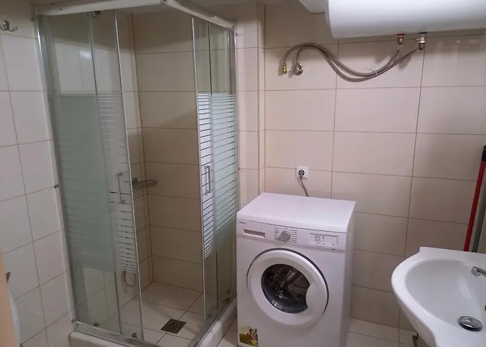 Sam's View Heart - Beautiful With Backyard Διαμέρισμα Τρίπολη