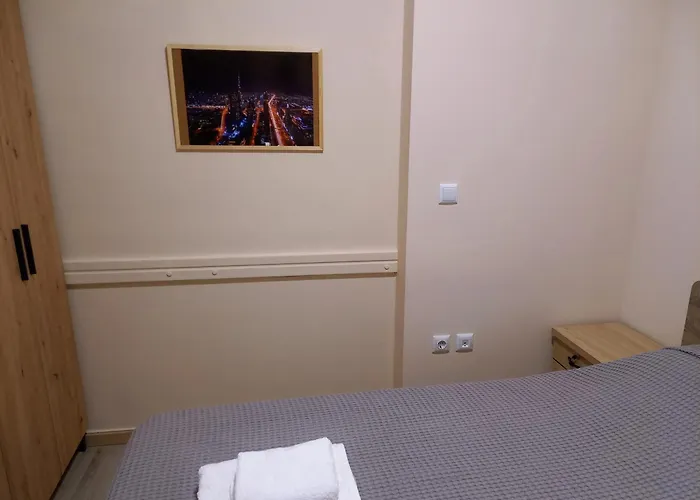 Sam's View Heart - Beautiful With Backyard * Τρίπολη