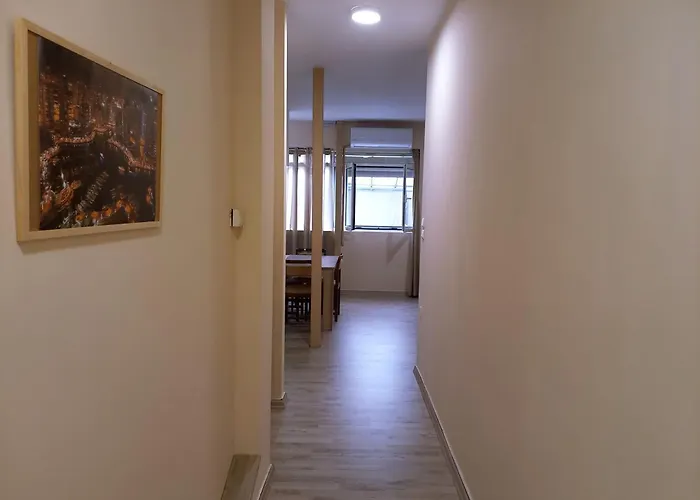 Sam's View Heart - Beautiful With Backyard *